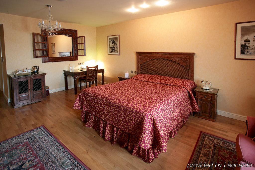 The Peacock Townhouse - Warwick 3* Kenilworth