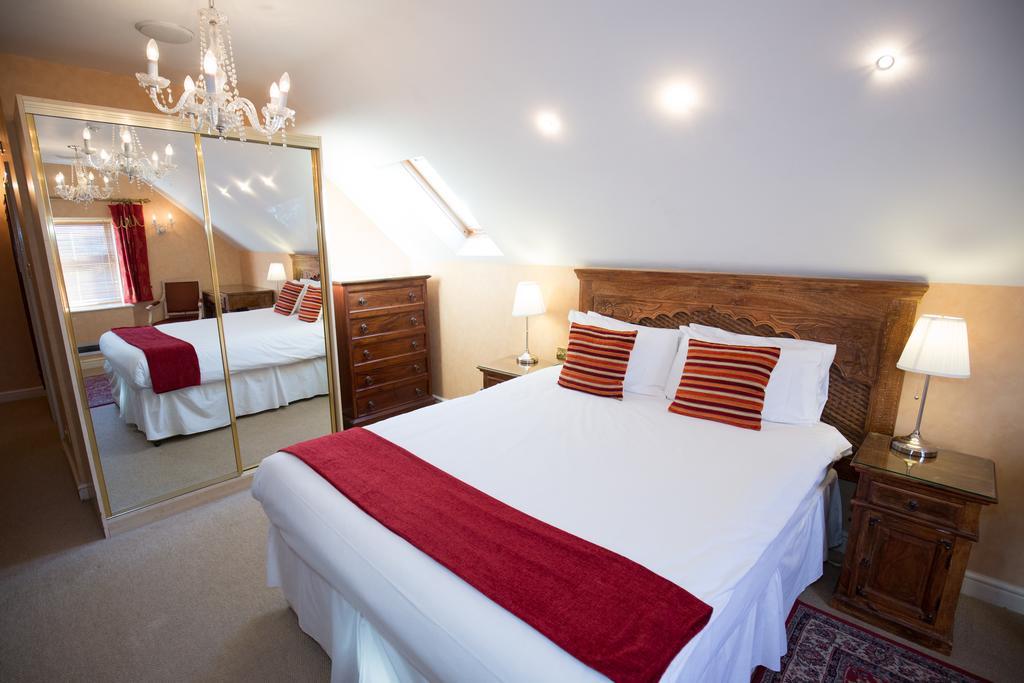 The Peacock Townhouse - Warwick