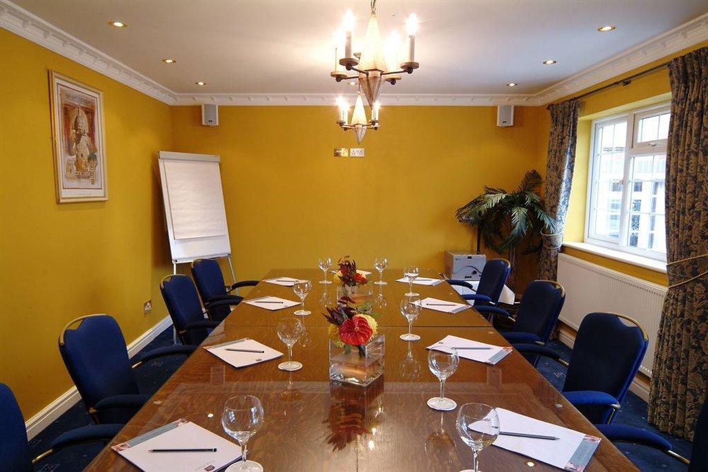 The Peacock Townhouse - Warwick Hotel 3*