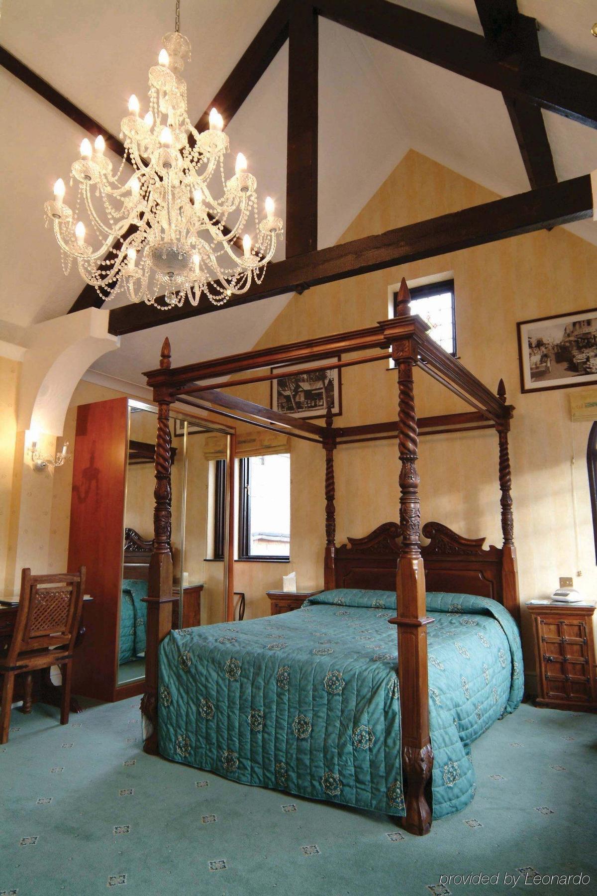 The Peacock Townhouse - Warwick Hotel