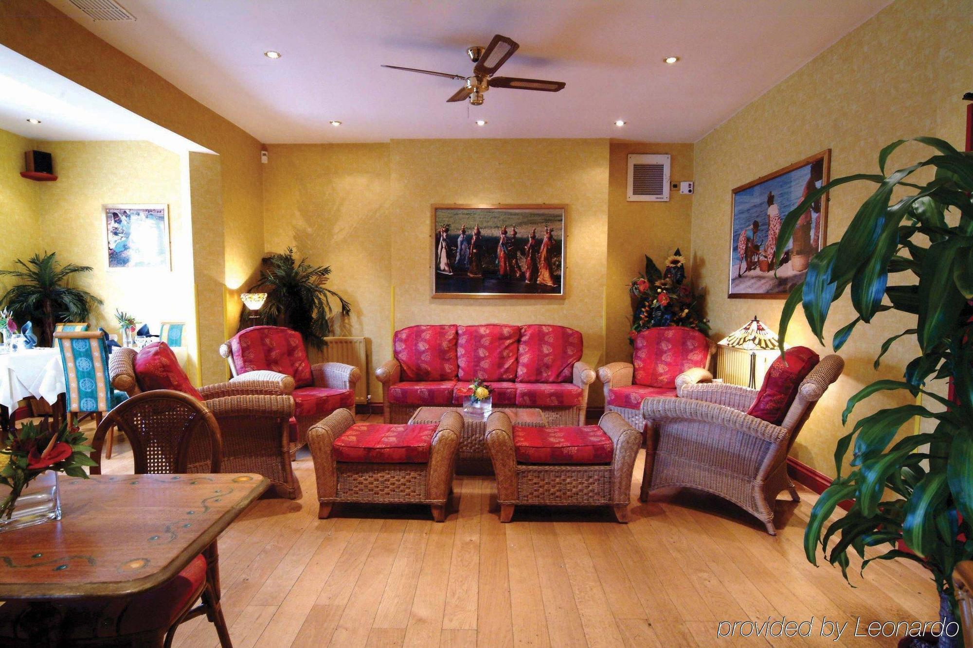 The Peacock Townhouse - Warwick Hotel 3*