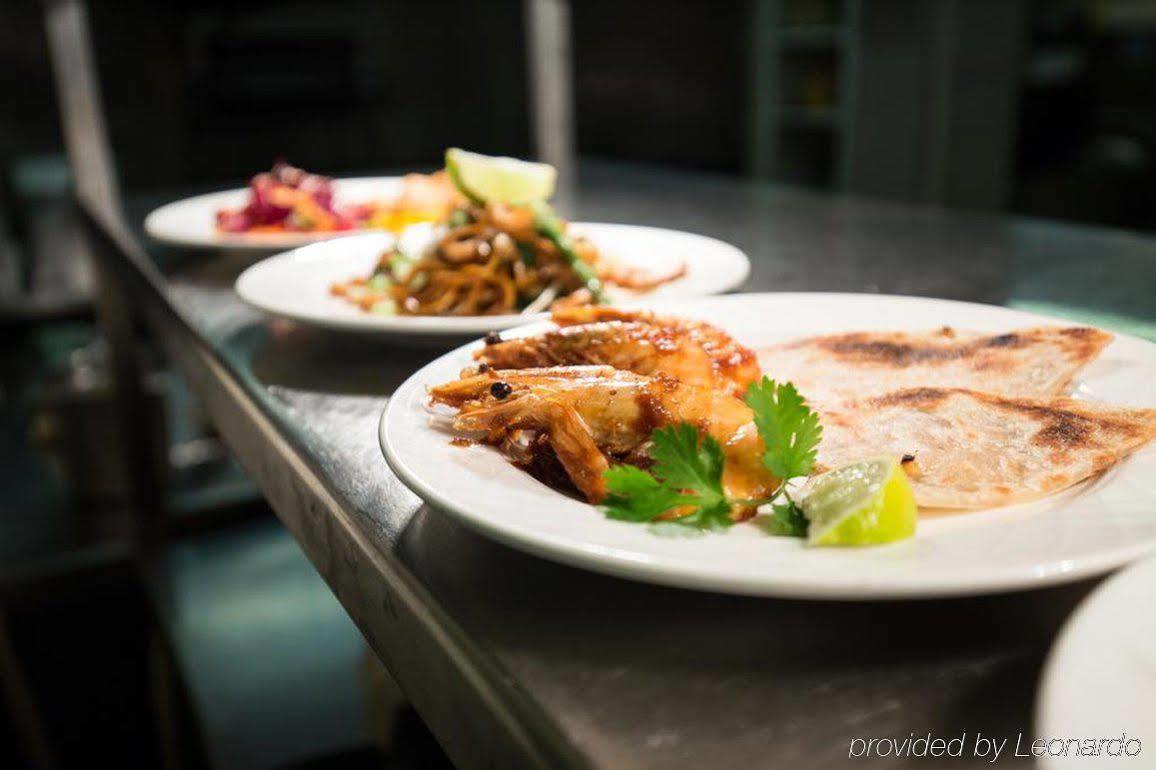 The Peacock Townhouse - Warwick 3* Kenilworth