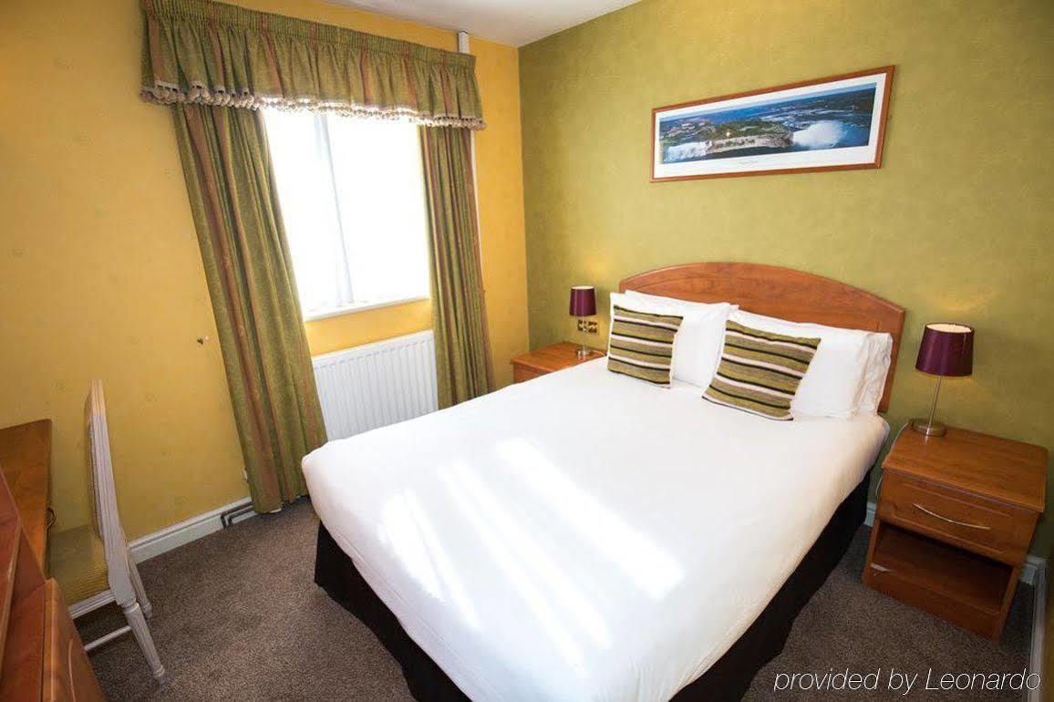 The Peacock Townhouse - Warwick